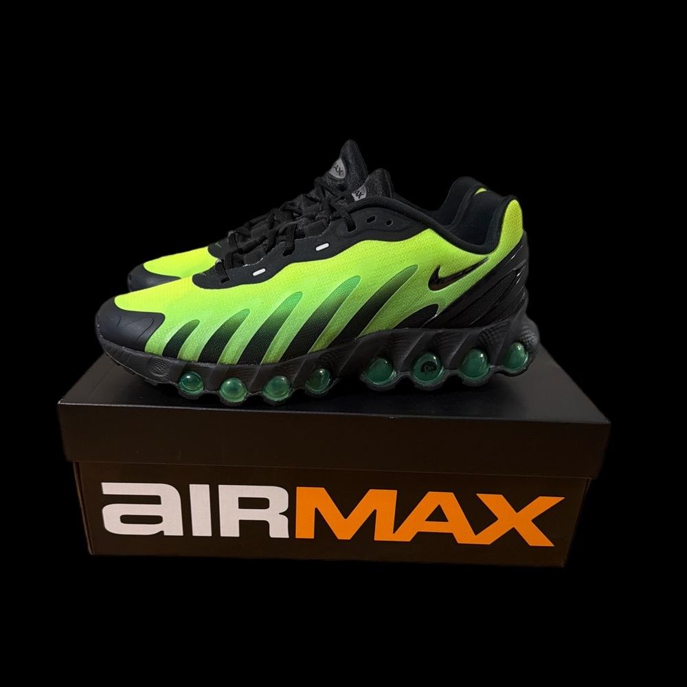 Nike Air Max DN8 AMD Black and Neon Green Shoes Men’s size 10.5 *NEW*